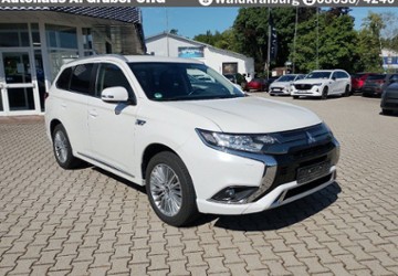 Mitsubishi Outlander 72.599 km 22.990 &euro; Traunstein 83278