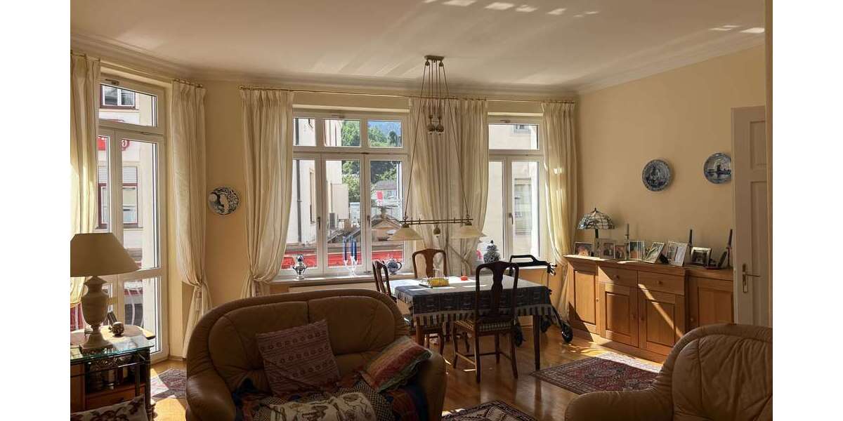 Etagenwohnung Bad Reichenhall - 3 Zimmer, 114 m&sup2;, 1.350&euro; | Angebot:26988276